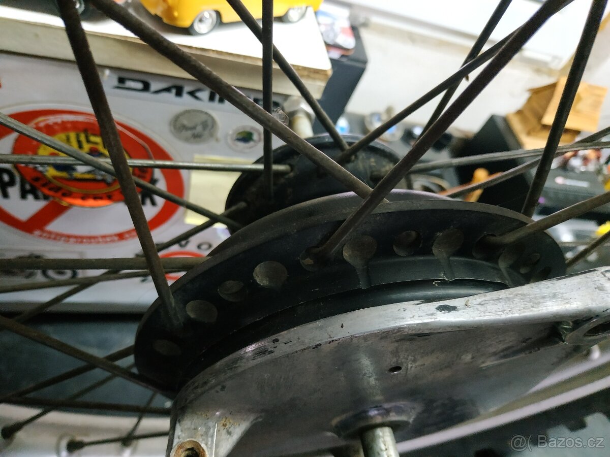 Díly Kawasaki klx -kl 250 - 20