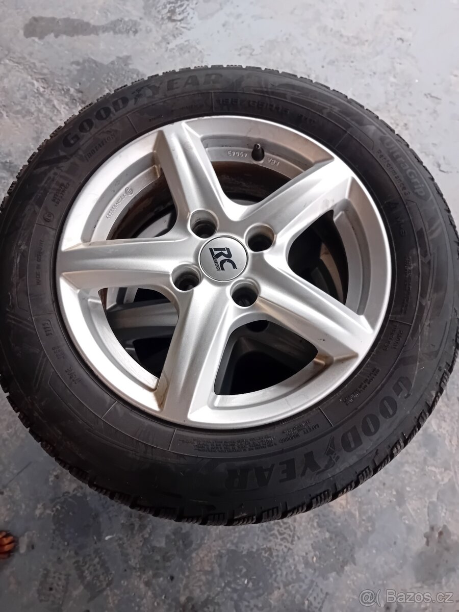 Ford EcoSport 1,5 d 66 KW SPORT 148 000KM Servisná knížka - 20