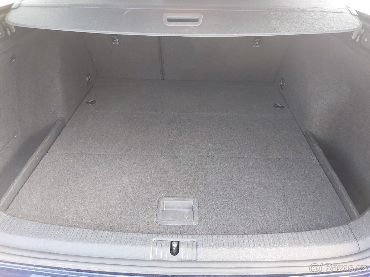 Volkswagen Golf 1.0 TSi 85 kw, 2020 - 20