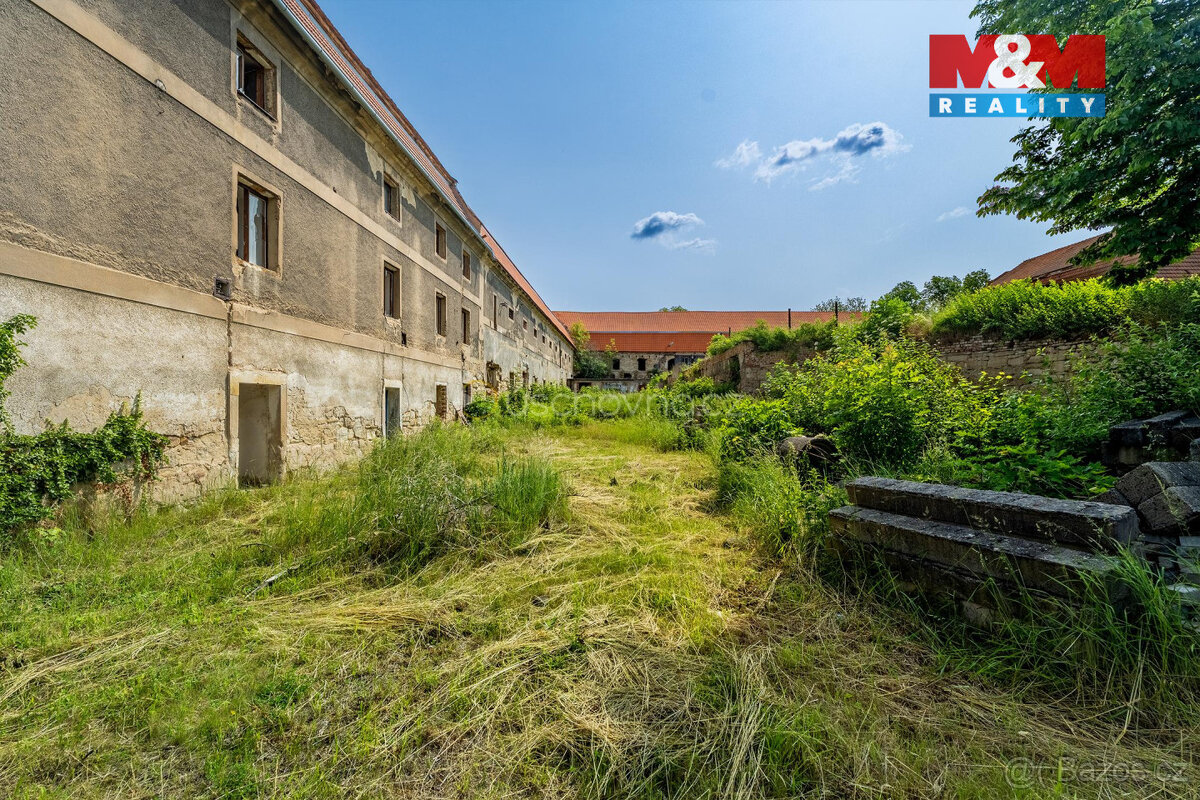 Prodej komerčního pozemku, 18484 m² - 20