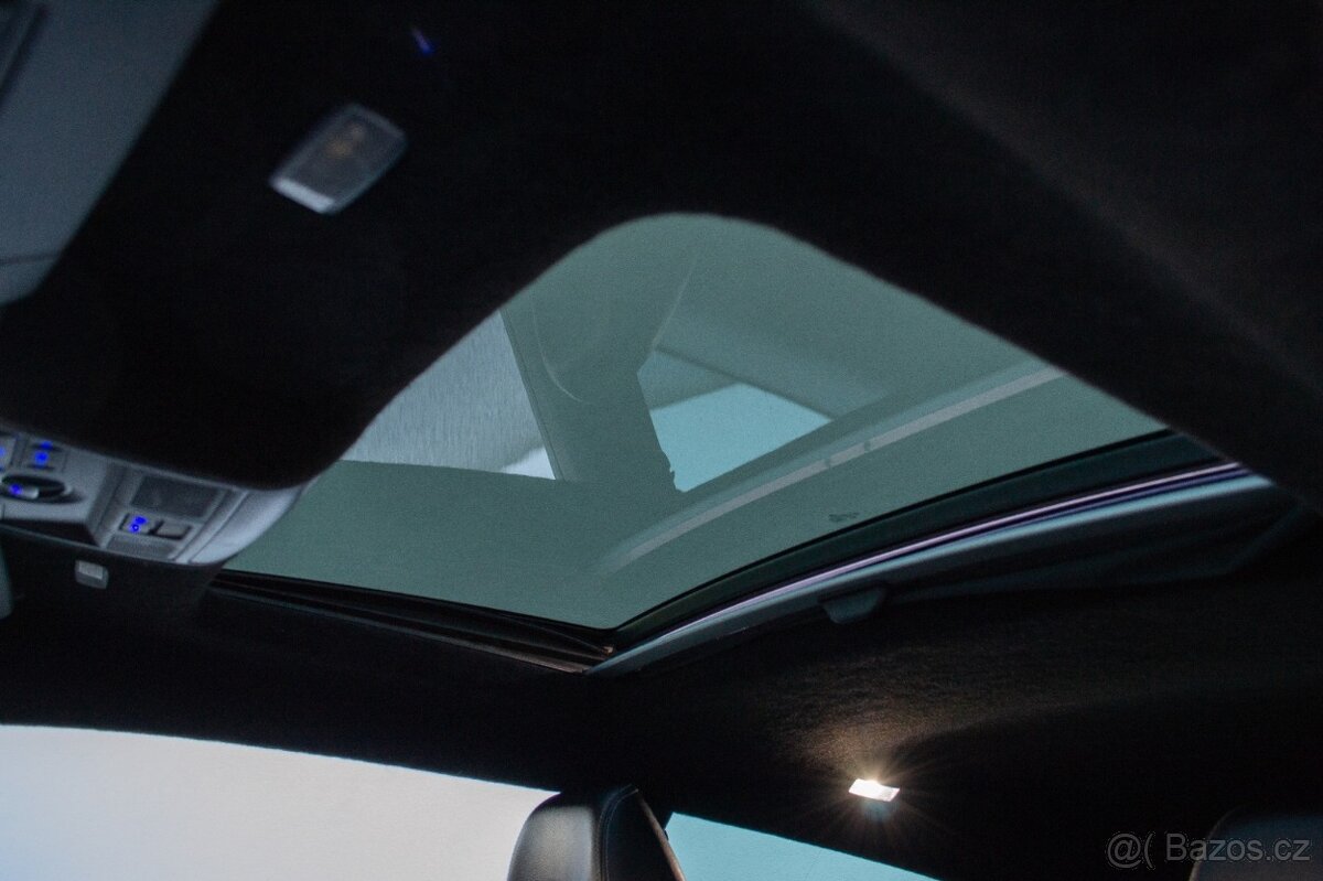 Volkswagen Scirocco R 2.0 TSI - 20