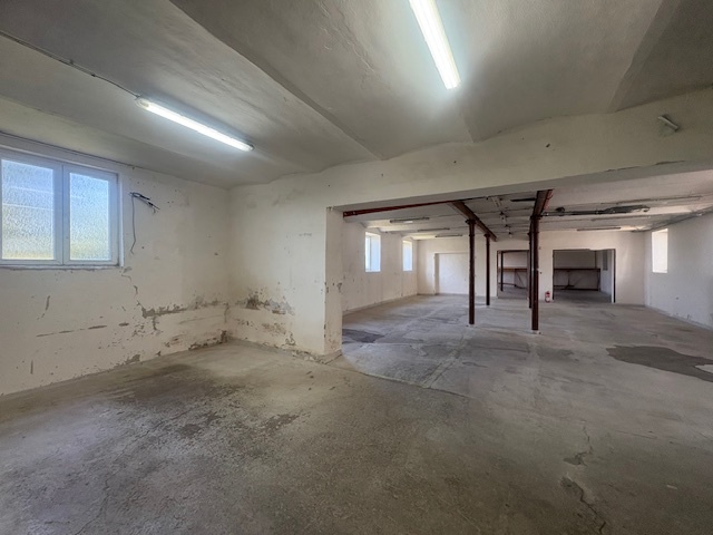 Pronájem skladovacích a kancelářských prostor - 20