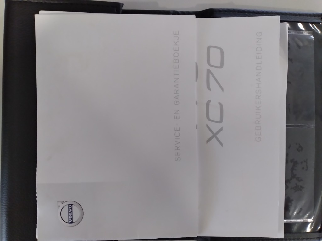 VOLVO V70 D3 DRIVE-E ECO 2.0D NAVI,AT,SERVISKA - 20