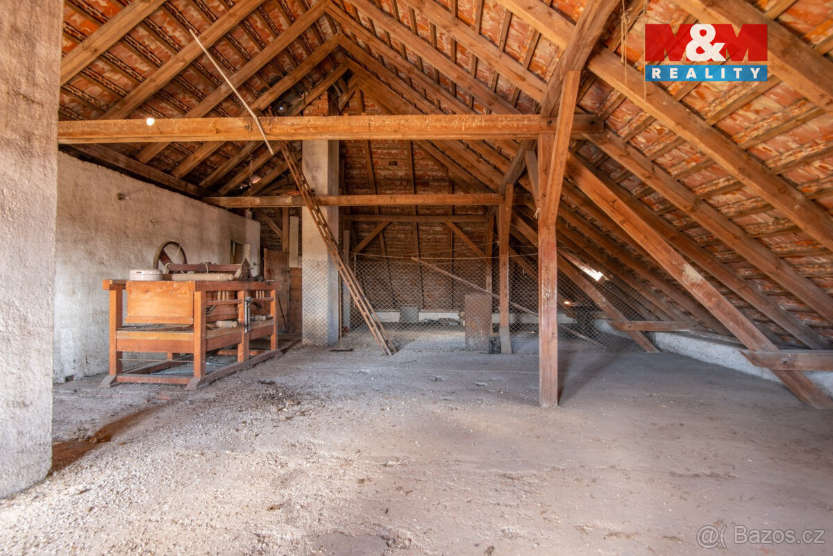 Prodej rodinného domu, 390 m², Záboří - 20