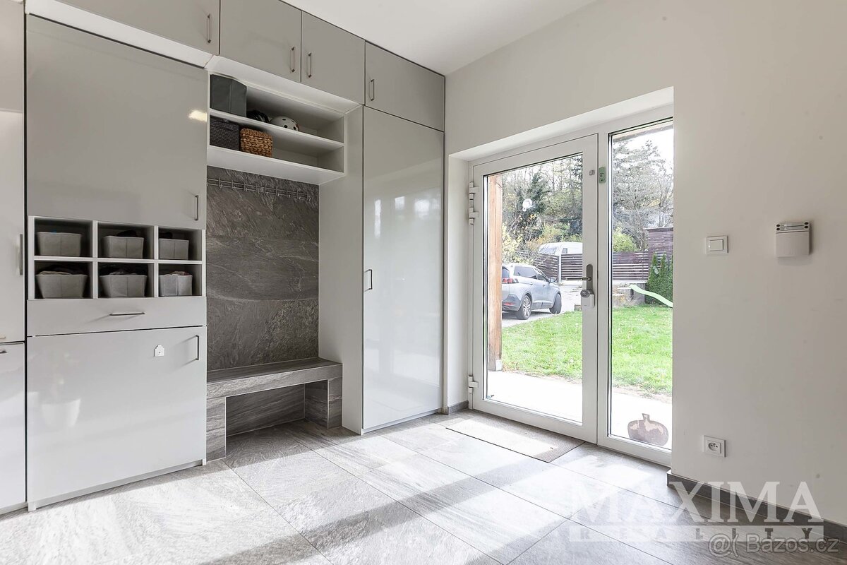 Byt 4+kk o ploše 188 m2 - Praha, Zbraslav - 20