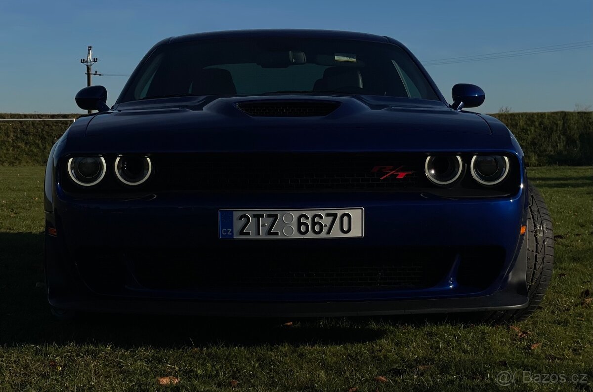 Prodám Dodge Challenger Srt widebody 6.4 v8 Originál Full - 20