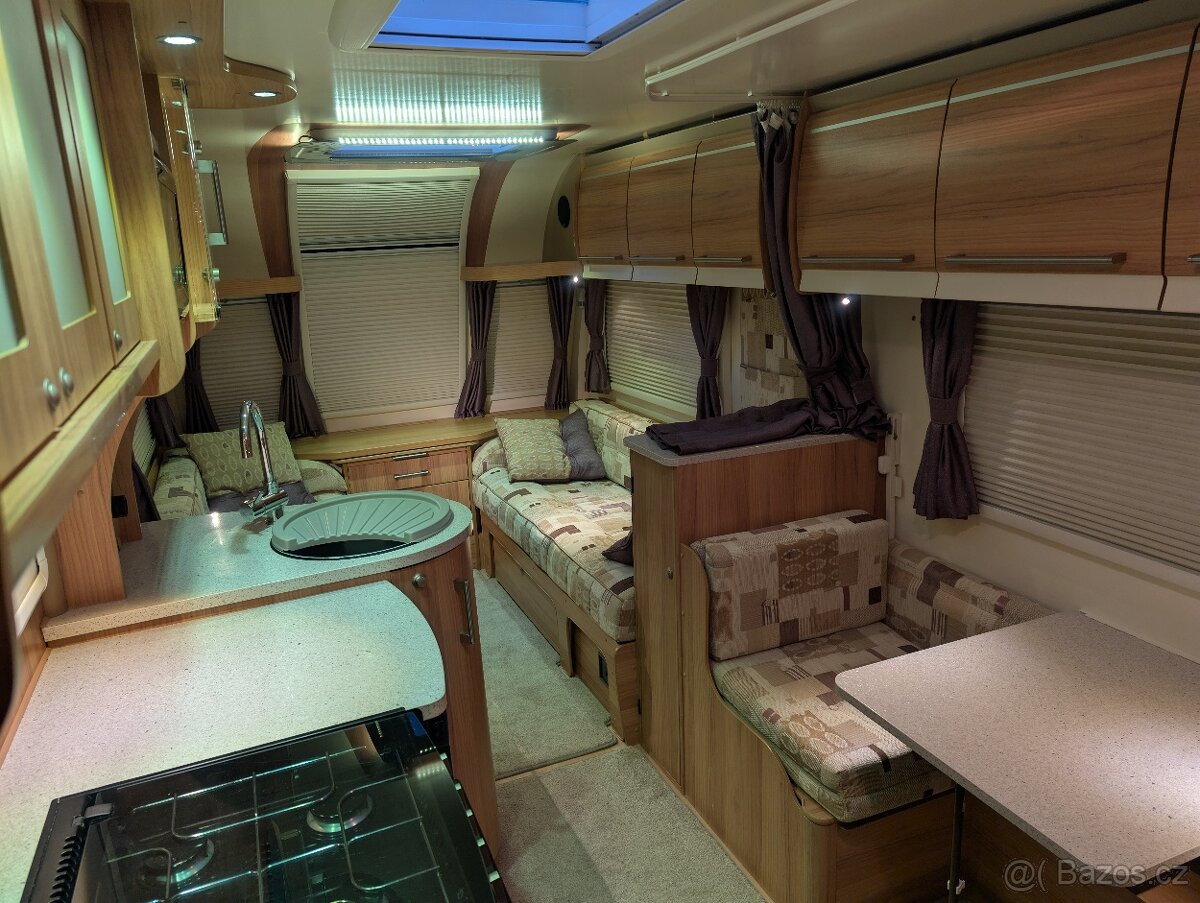 BAILEY UNICORN 2 MADRID 2014,MOVER,ALDE,VELKÁ KOUPELNA,ATC - 20