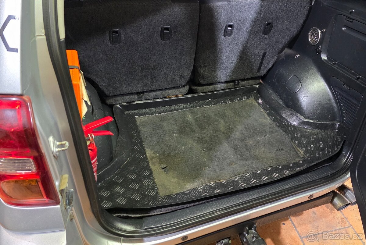 Toyota RAV4 2.0 85kW, 4x4 , r.v.2004 - 20