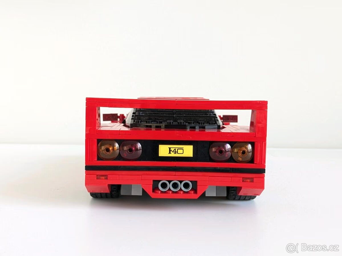 LEGO Creator Expert 10248 Ferrari F40 - 20
