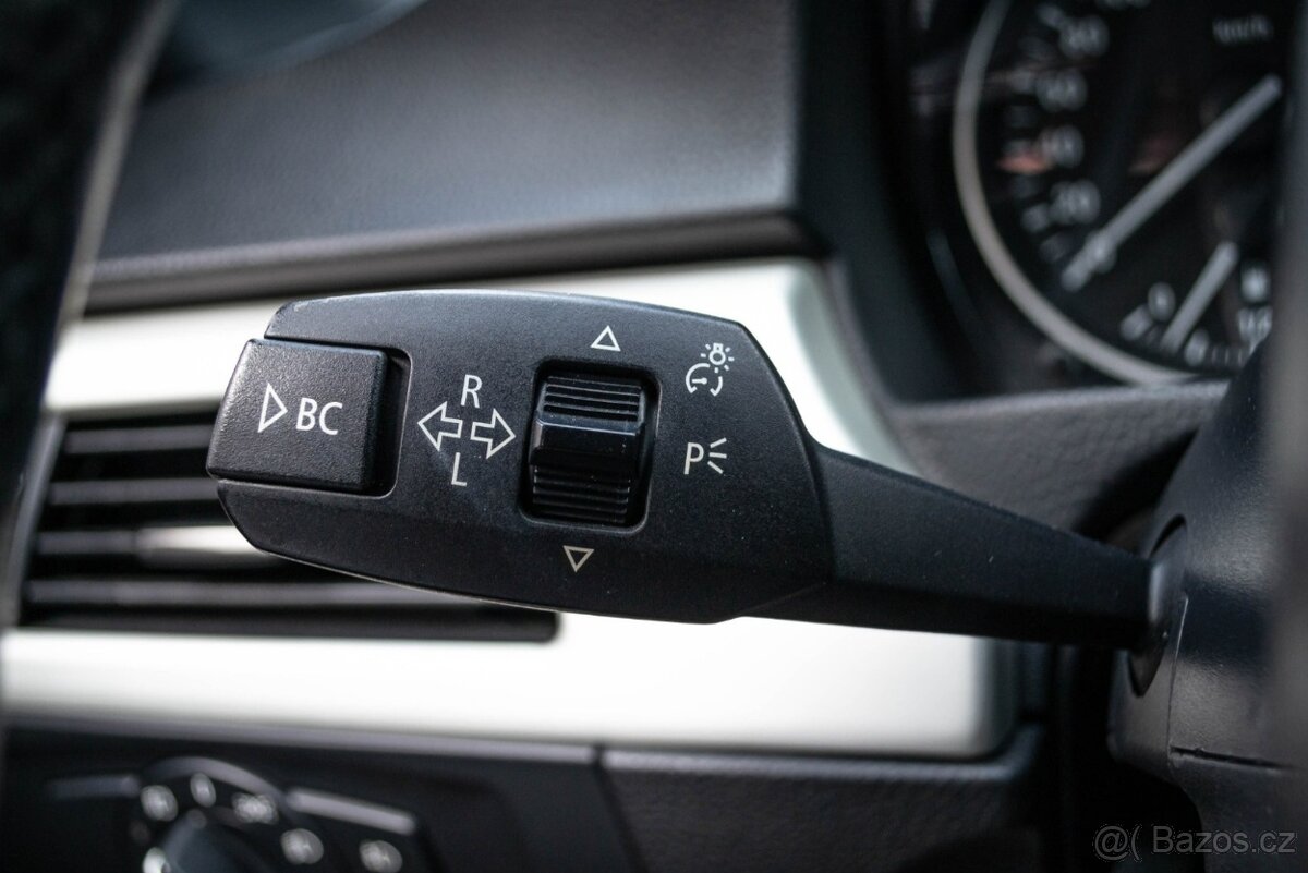 BMW Rad 3 325i A/T Cabiro E93 - 20