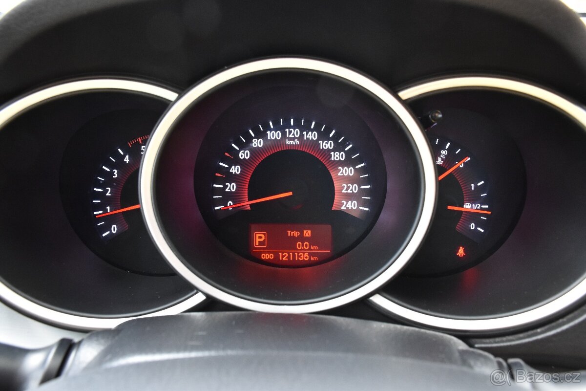 Kia Sorento 2.2 CRDI 145kw automat 4x2 7míst 2013 - 20