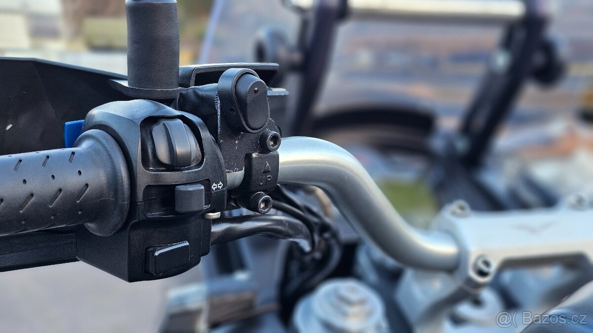 Moto Guzzi Stelvio 1200 r.v. 2012 - 20