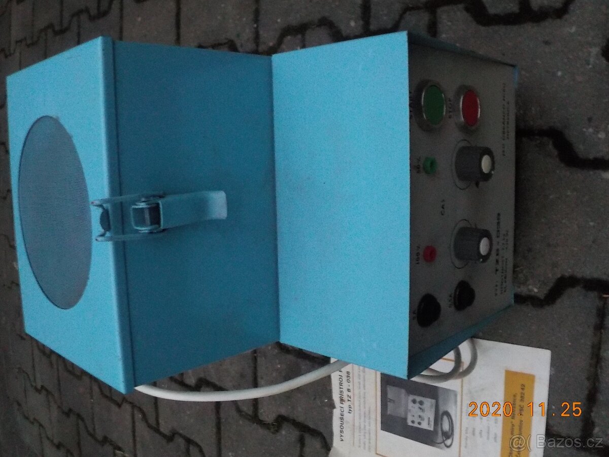 Ventilátory,míchačka barev,kramle,trafa a vysoušeč - 20