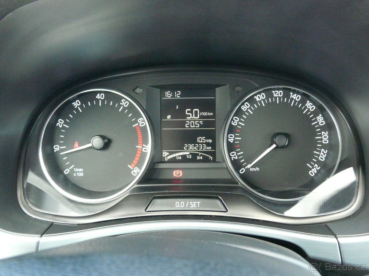 Škoda Fabia lll. kombi 1.2 TSi-66kw, r. 2015, TOP stav - 20