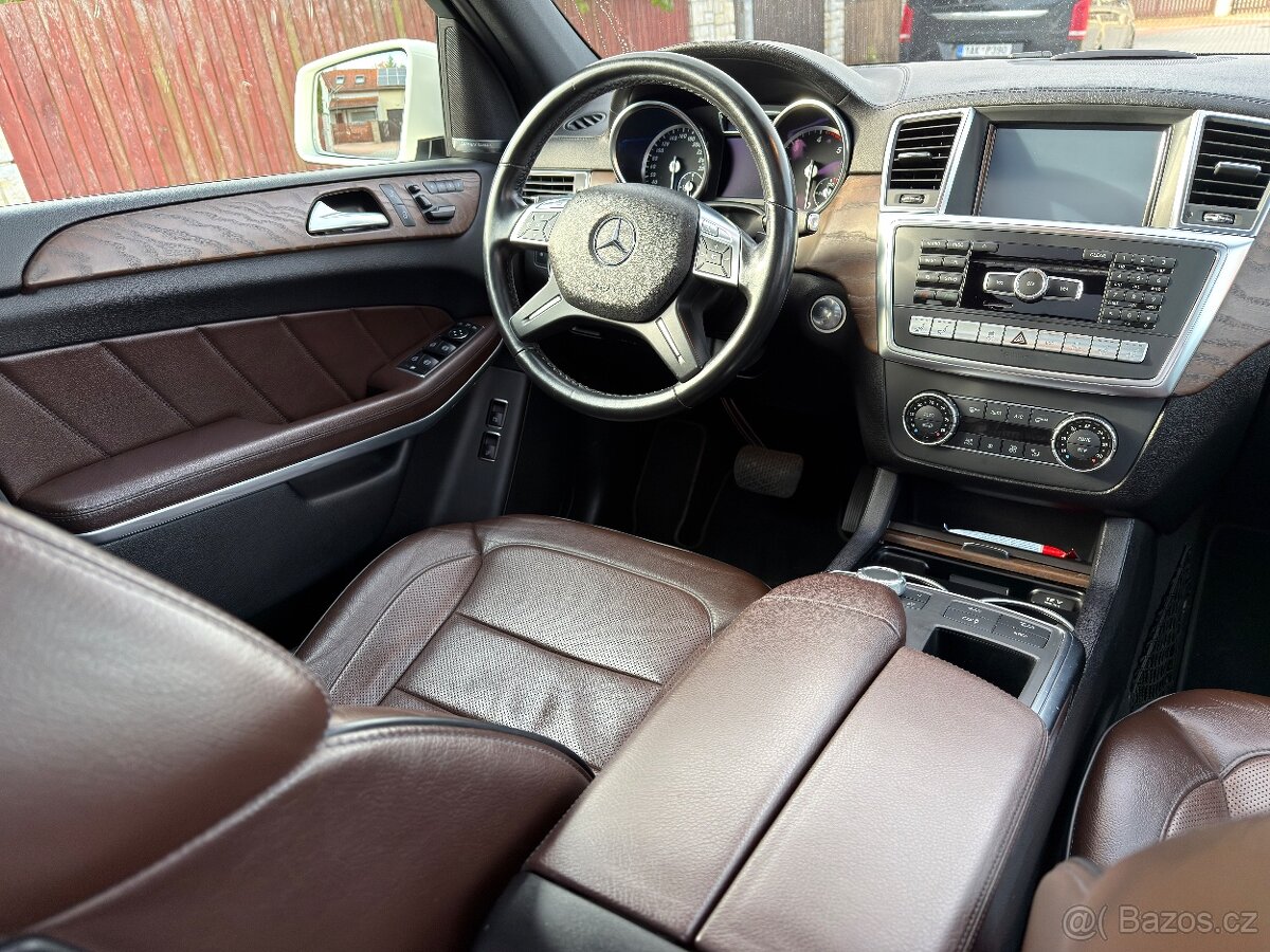 Mercedes Benz GL 350 CDI 190kw rok výroby 2014, najeto 239 - 20