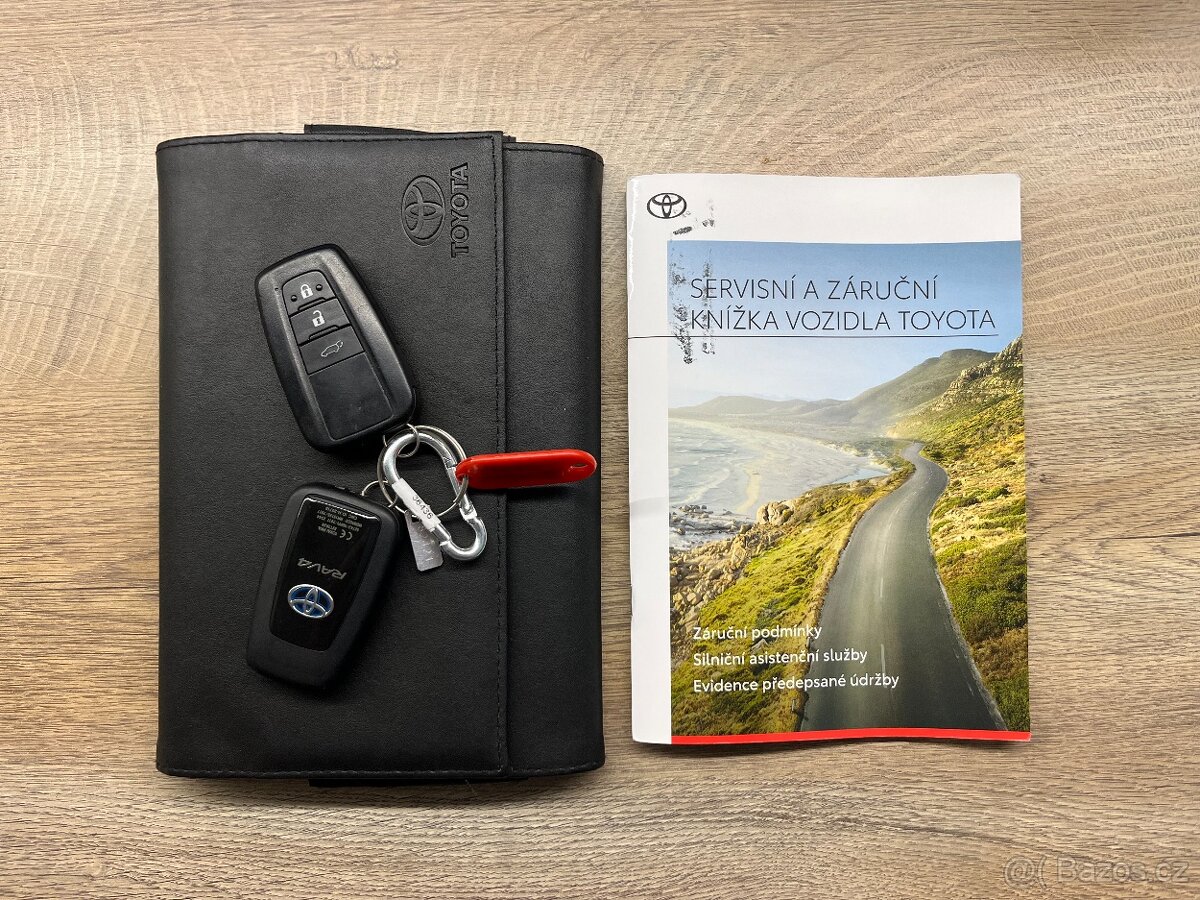 Toyota Rav4 2.5 HEV 163KW Hybrid 4x4 Comfort Style, Odp. DPH - 20