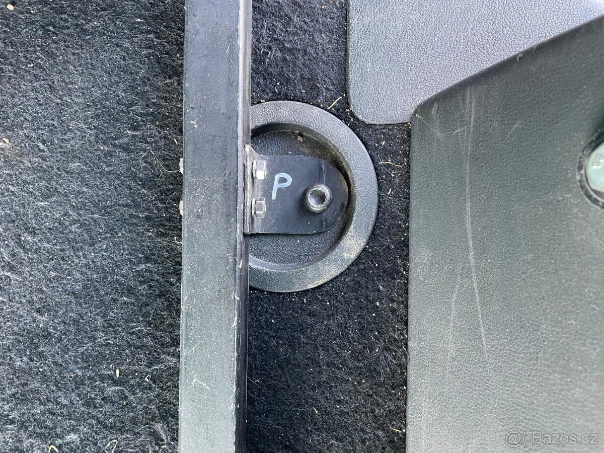 Vestavba na spaní do VW T5/T6 - 20