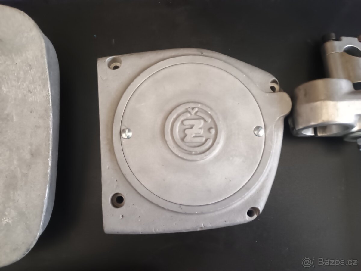 Jawa soutežni ČZ motokros KTM a jin - 20