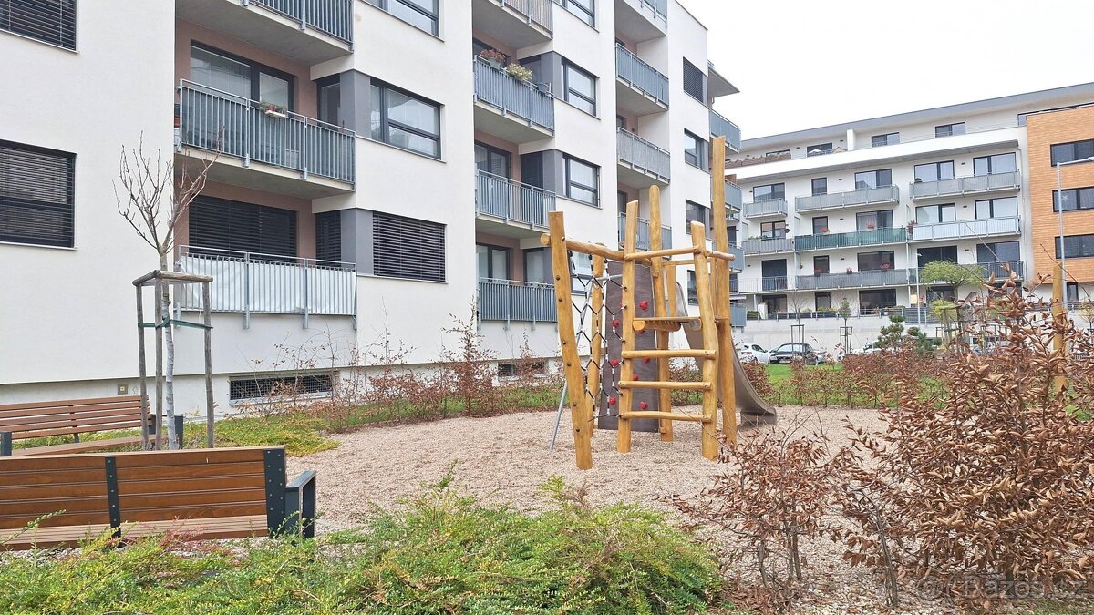 Prodej novostavby bytu 1+ kk 38,80 m2, Antonína Petrofa Hra - 20