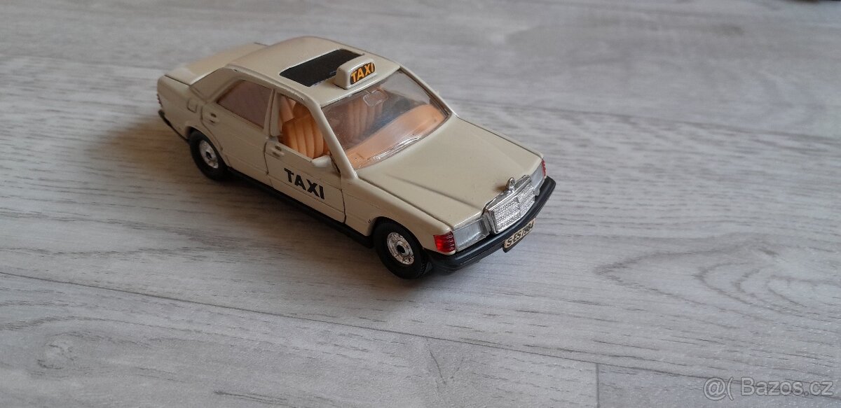 autíčka - modely Mercedes - 20