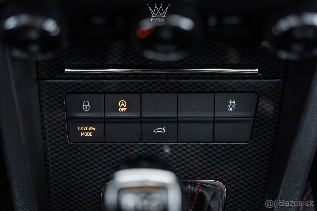 Škoda Octavia Combi 2.0 TDI DPF RS 4x4 DSG - 20