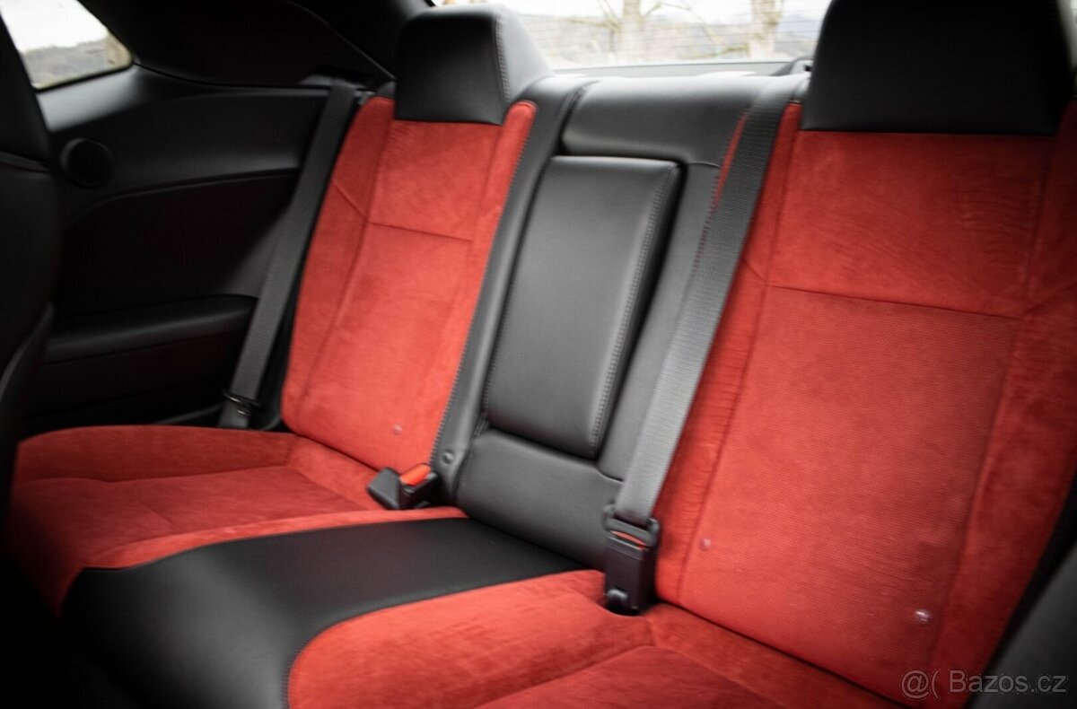 NOVÝ Dodge Challenger SRT 6.4 HEMI - 20