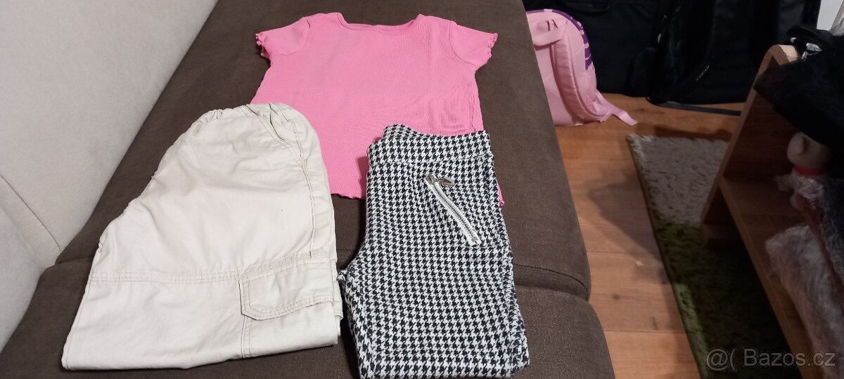 Oblečení vel.110 - 20