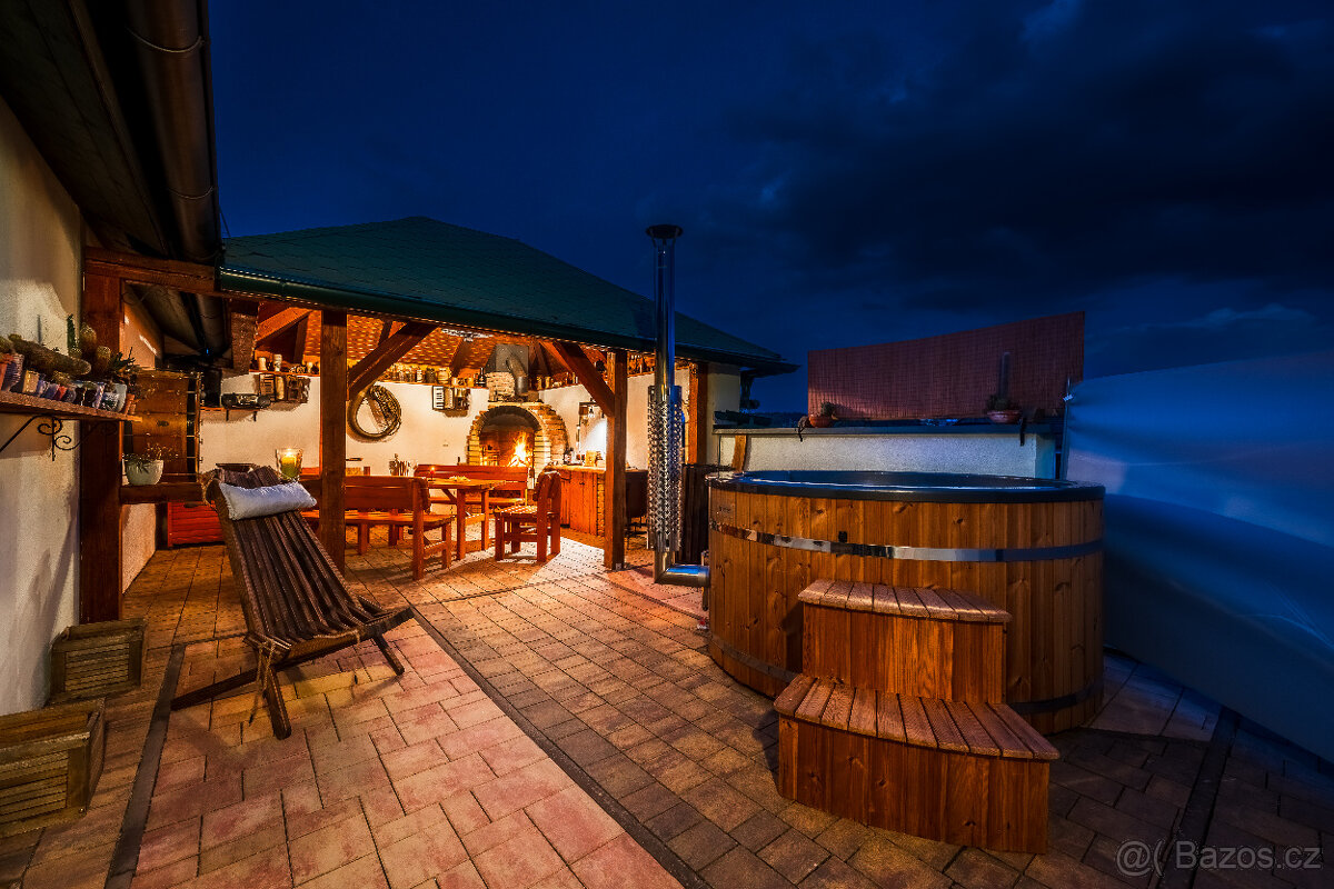 Atypický mezonetový byt 5+kk - 20