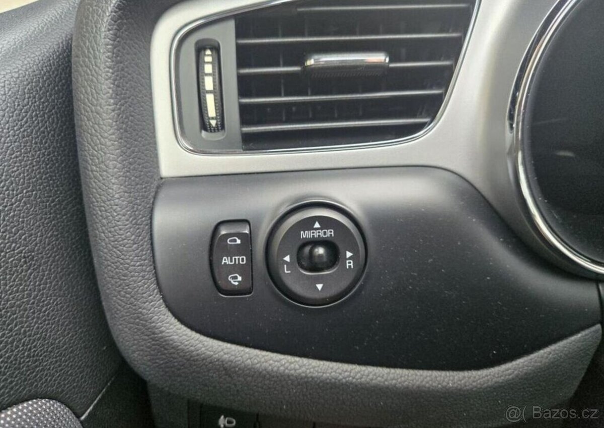 Kia Cee´d 1.6-NÍZKÉ KM-KLIMA-SENZORY - 20