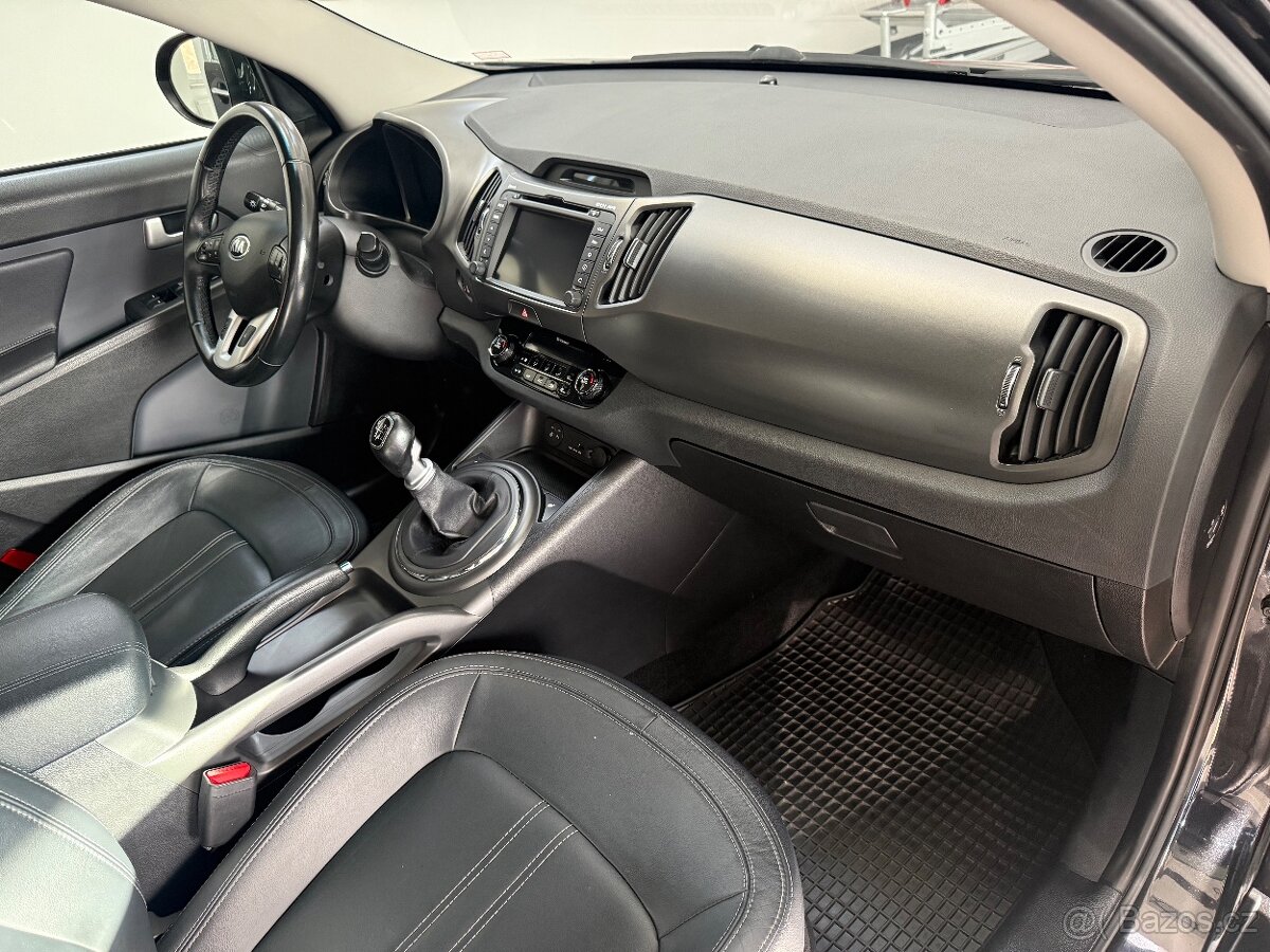 KIA Sportage 2.0 CRDi AWD | 135 kW | PANORAMA | KŮŽE | NAVI - 20