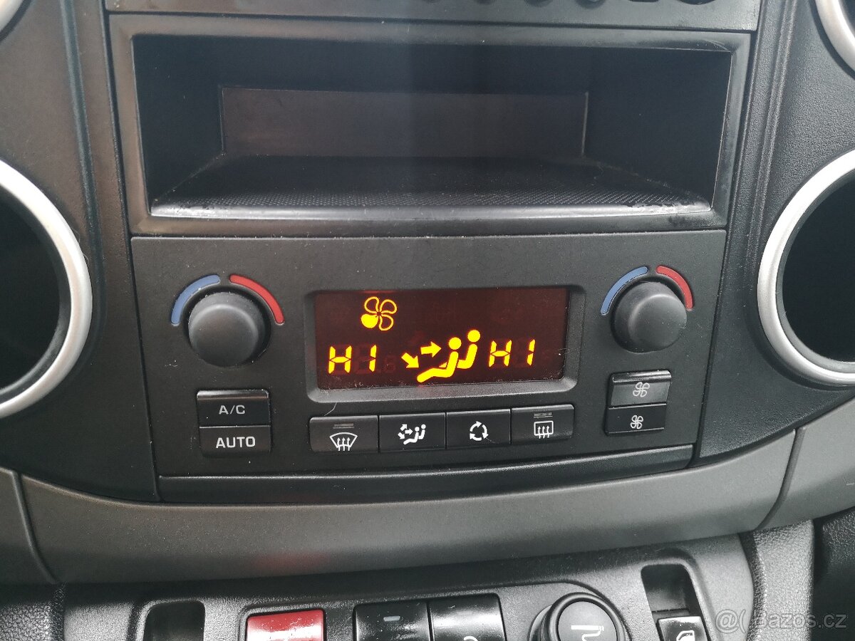 CITROEN BERLINGO MULTISPACENOVÉ V ČR 2.MAJ.SERVISHDITAŽNÉ - 20