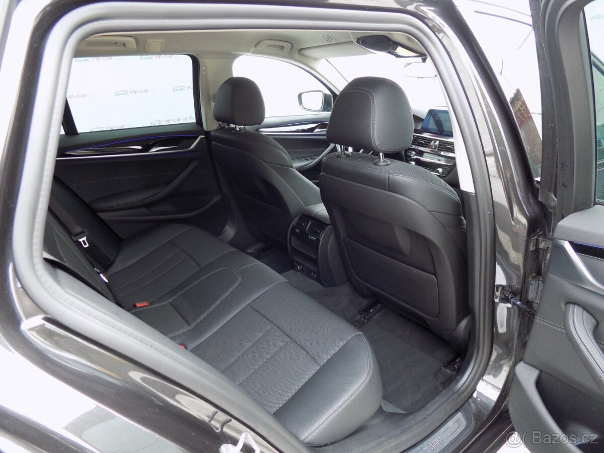 BMW Řada 5 530d/Sport-Line/Full-Led/ - 20
