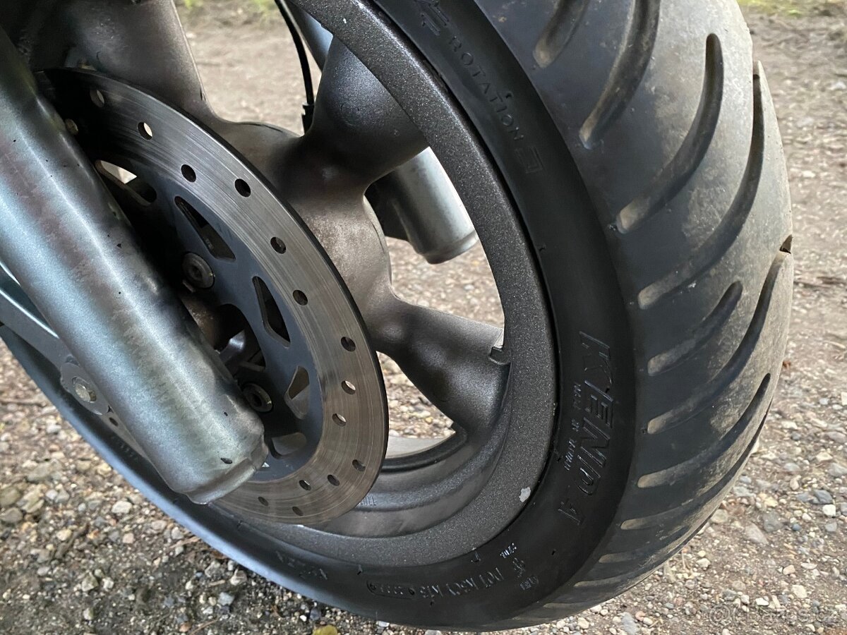 Kymco Grand Dink 300i - 20