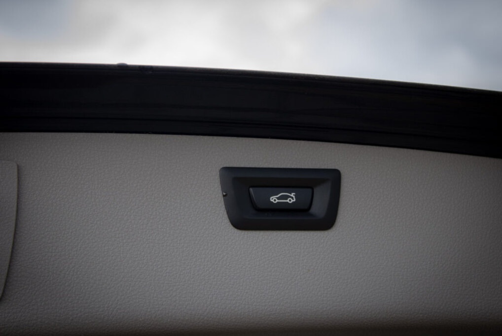 BMW rad 3 Touring 320d AT/8 - 20