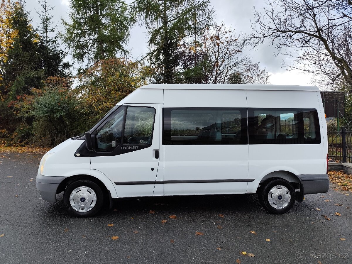 - rezervace - Ford Transit 2.2TDCi rok 2013 9.míst - 20