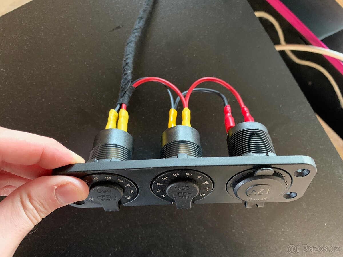 Obytná dodávka - Ford Transit L2H2 - 20