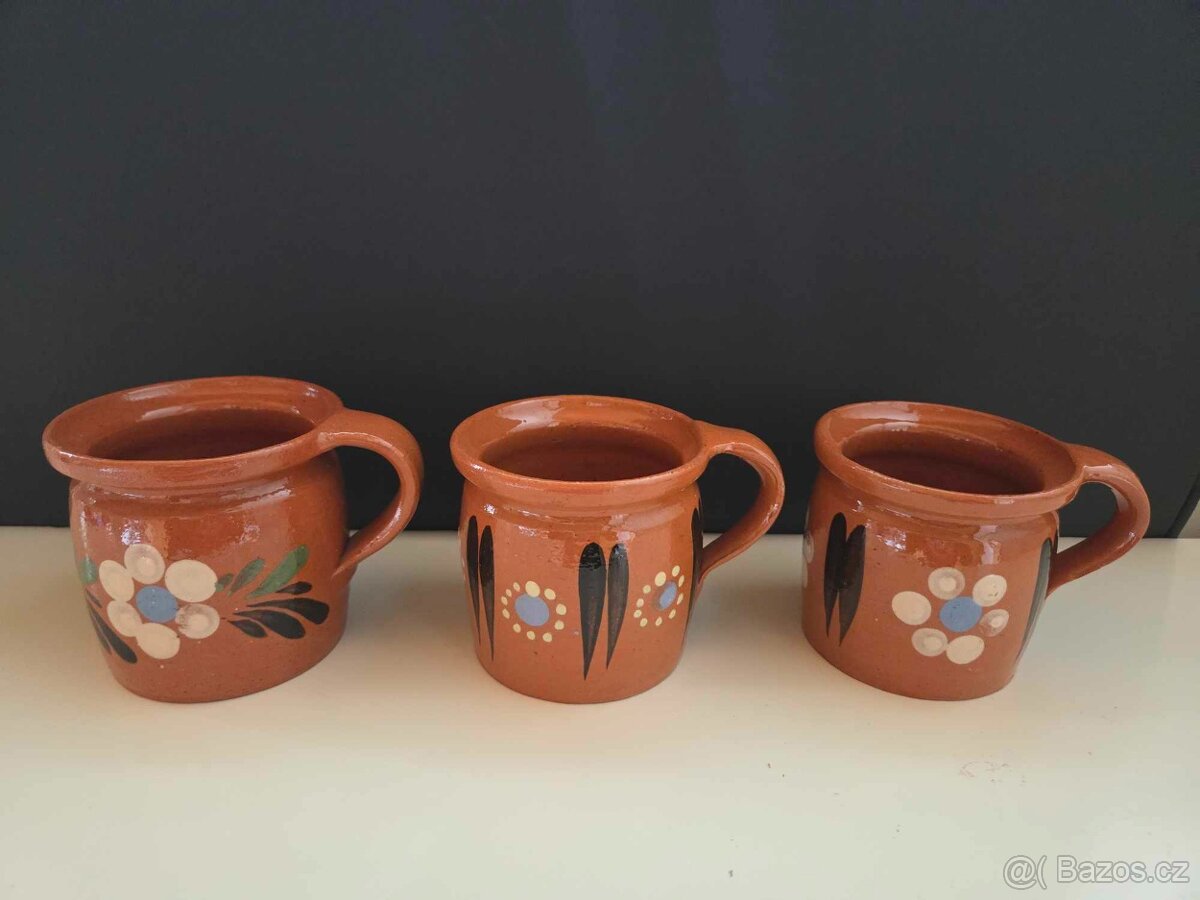 NÁDOBÍ, hrnek, hrnec, talíř aj. - 20