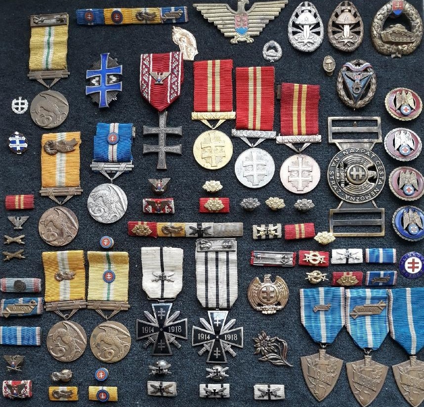 vojenské odznaky - armáda - 20