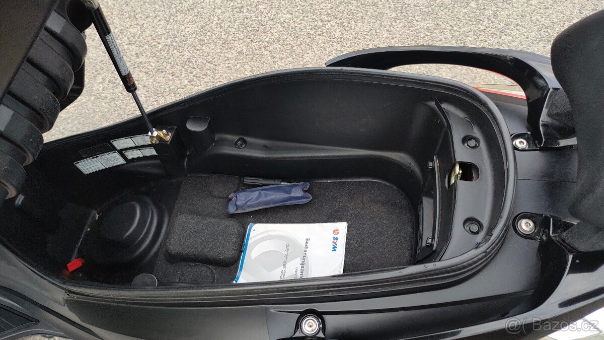 SYM GTS 300 i ABS - 20