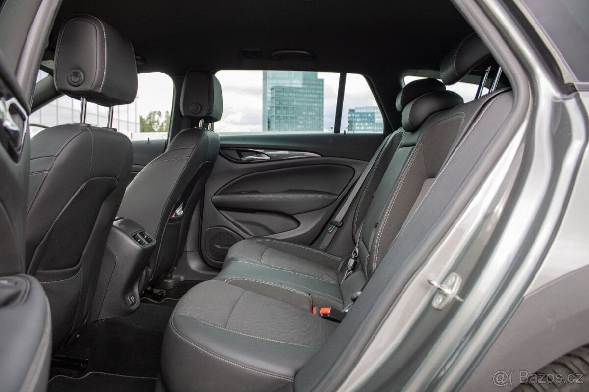 Opel Insignia ST 2.0 CDTI BiTURBO 210k S&S Ultimate 4x4 AT8 - 20