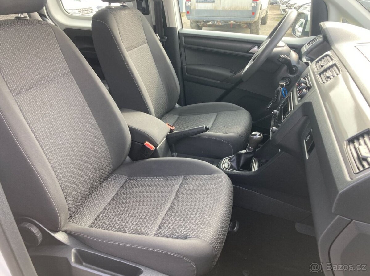 VW Caddy MAXi 2.0TDi 4motion - DPH - 20
