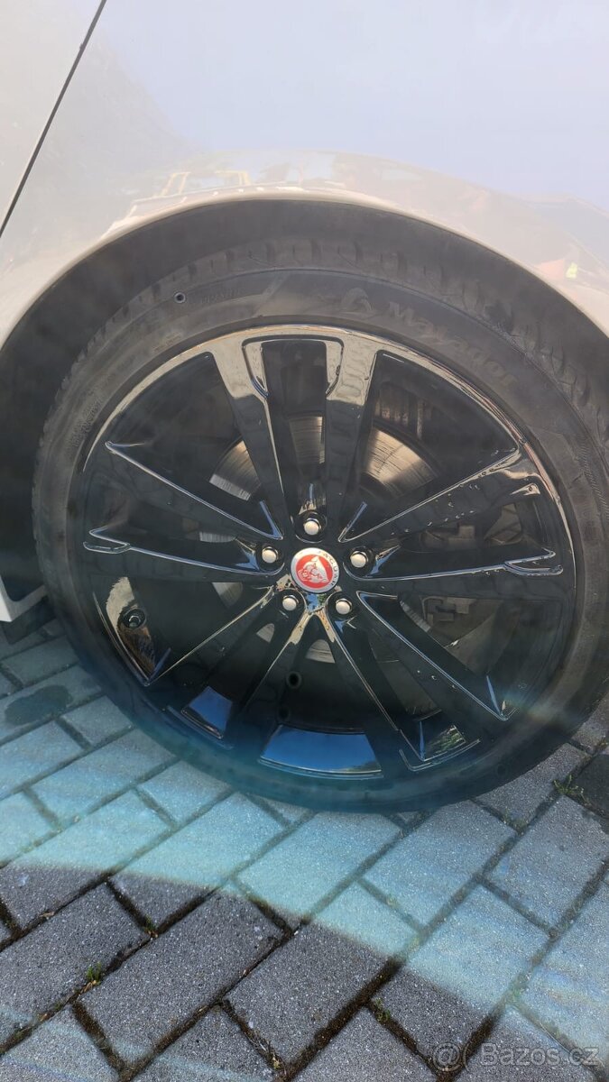 Jaguar XF 3.0 V6 - 20