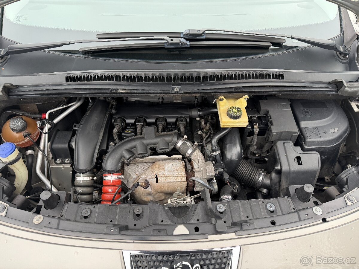 Peugeot 3008 1.6i 16V - 20