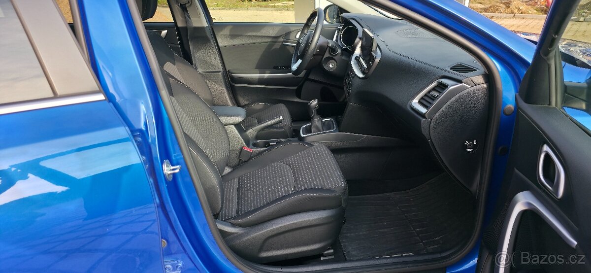 Kia Ceed SW 1.5 T-GDI 118 kW výbava TOP záruka do 10/28 - 20