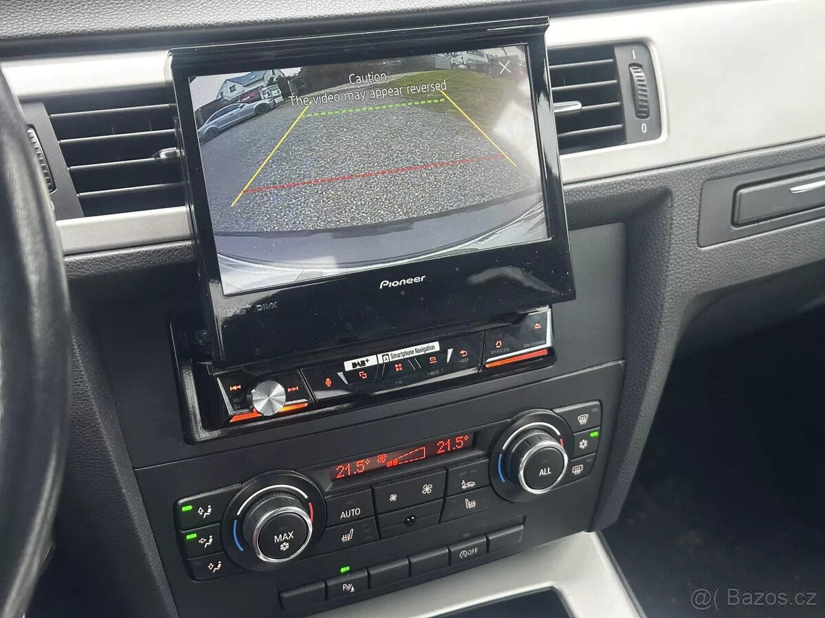 BMW Řada 3 E93 320D 135kW Cabrio Xenony Kamera Kůže Tempomat - 20