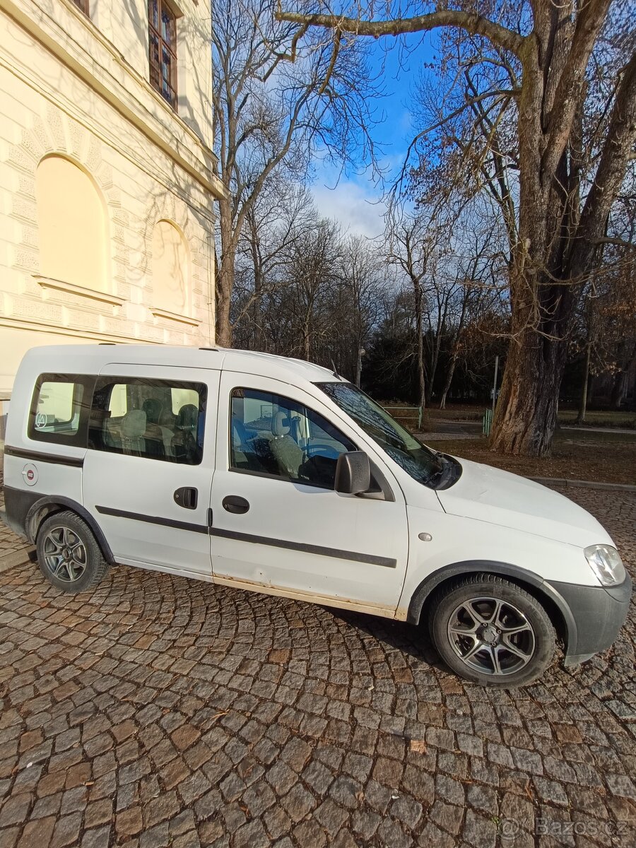 Opel Combo Tour - 20