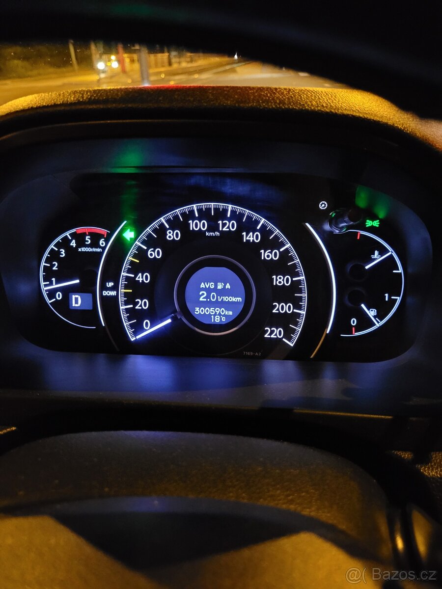 Honda CRV 1.6 i-DTEC nafta 118kW - 20