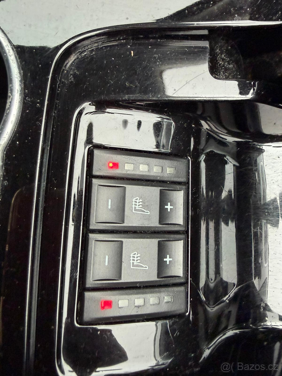 Ford S-MAX 2.0 TDCi, Automat, 7 míst, GHIA – TOP stav - 20