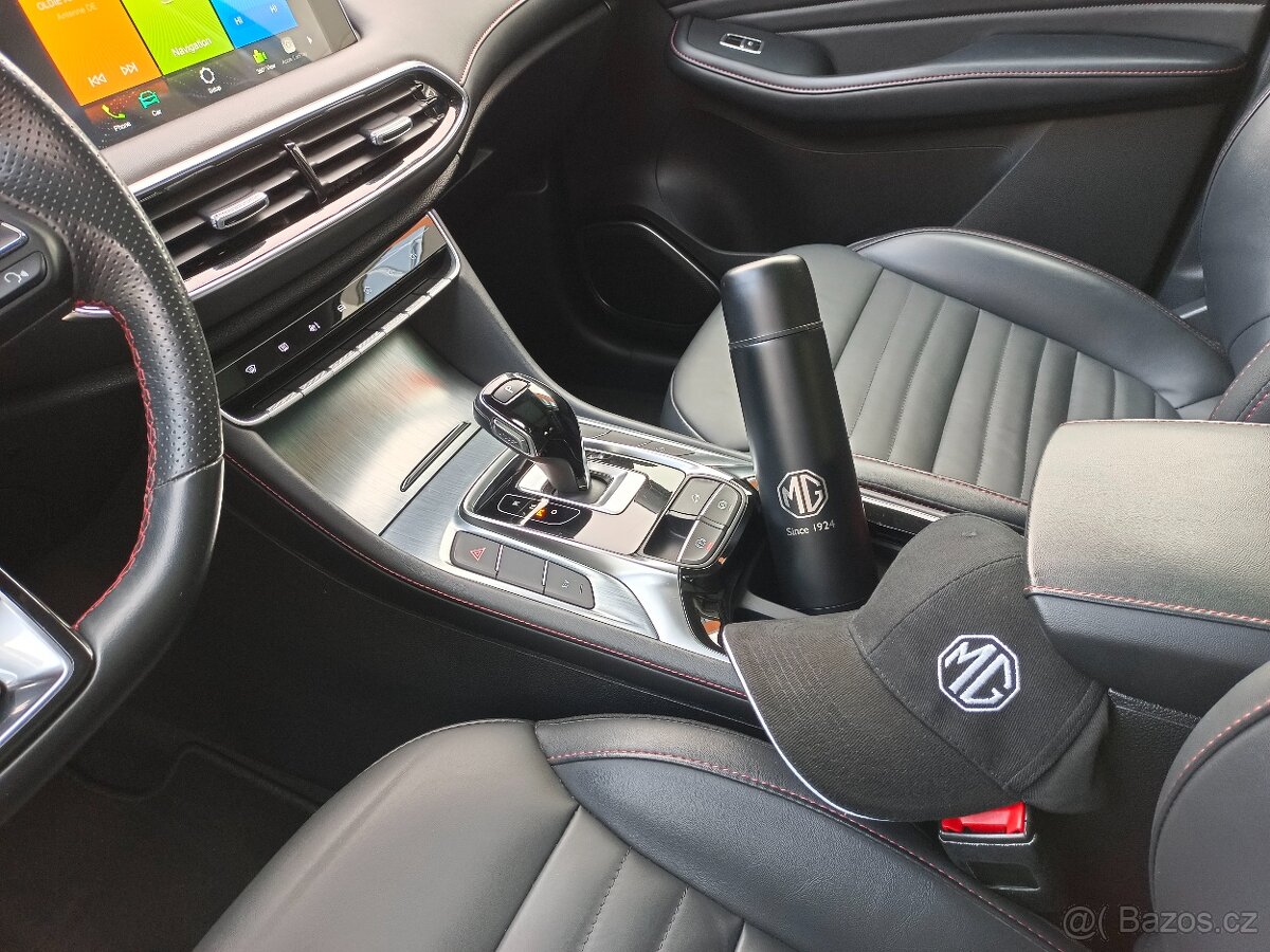 MG EHS PHEV Luxury 1.5 190kW AUT. 53tkm Panorama Virtual LED - 20