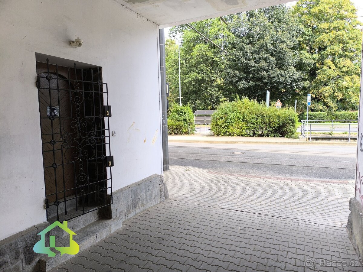 Pronájem obchodního prostoru (tatér/kadeřník/barber), Libere - 20